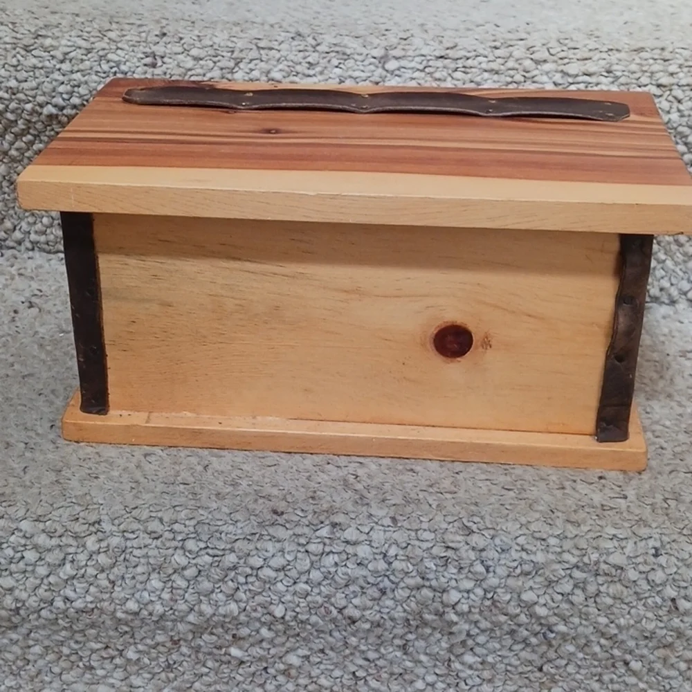 Vintage Handcrafted Small Jewelry Box/Chest